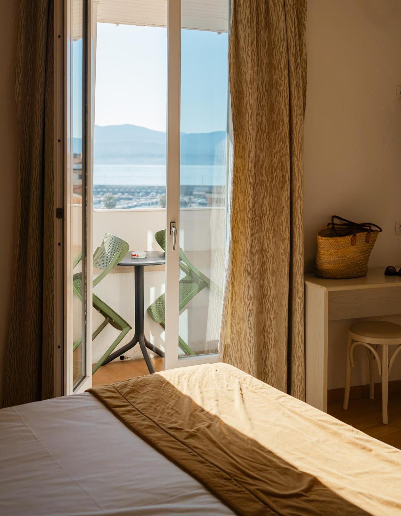 Hotel Du Golfe อฌักซิโอ้ ภายนอก รูปภาพ